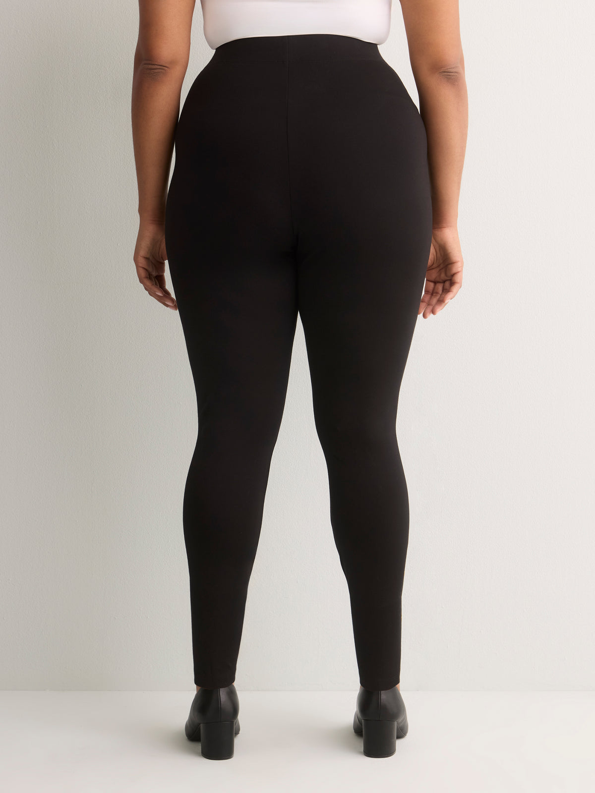 Responsible, Black Fashion Legging with Keyhole and Charm at Hem