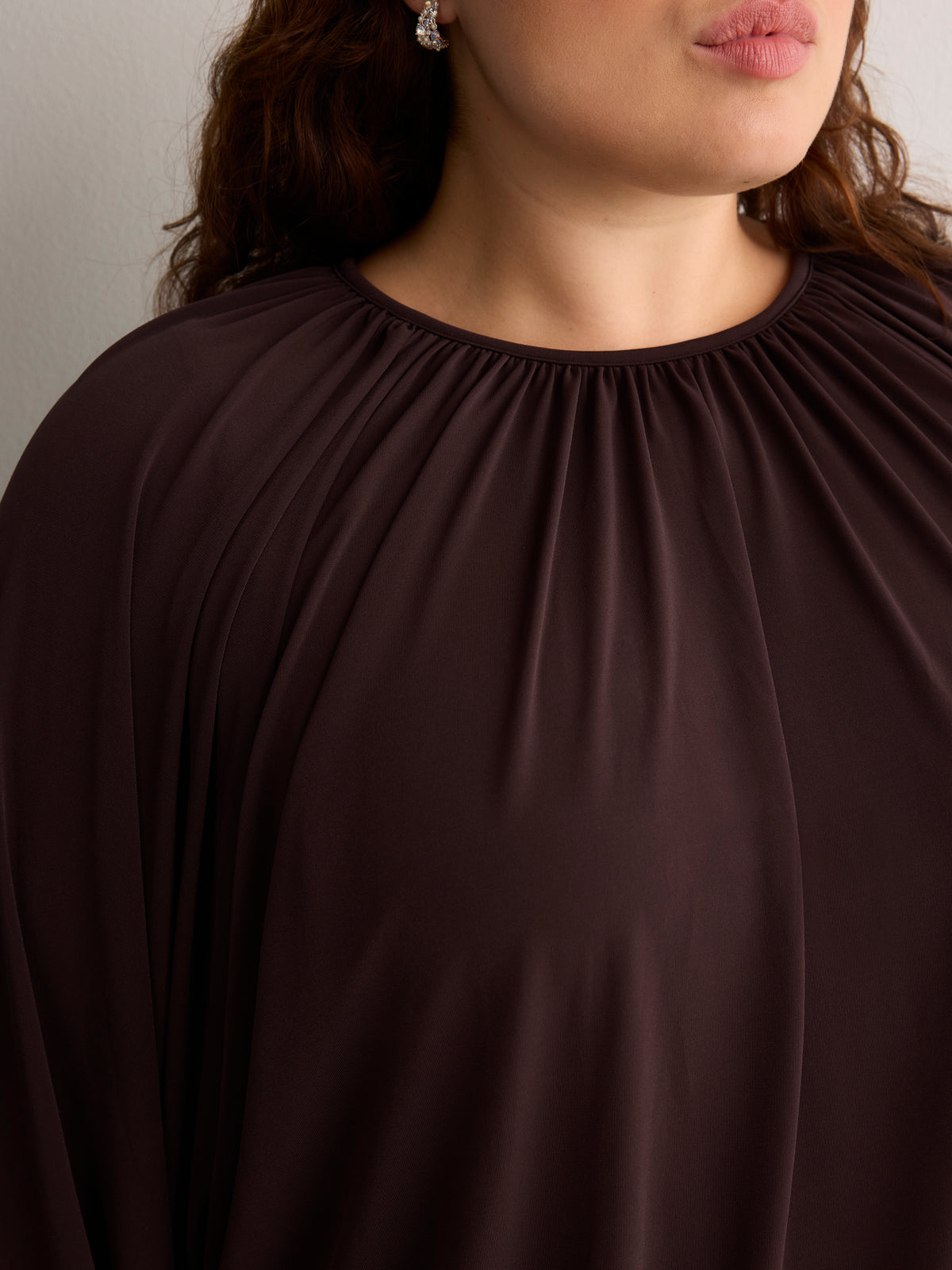 Short Loose-Fit Bubble-Hem Knit Top