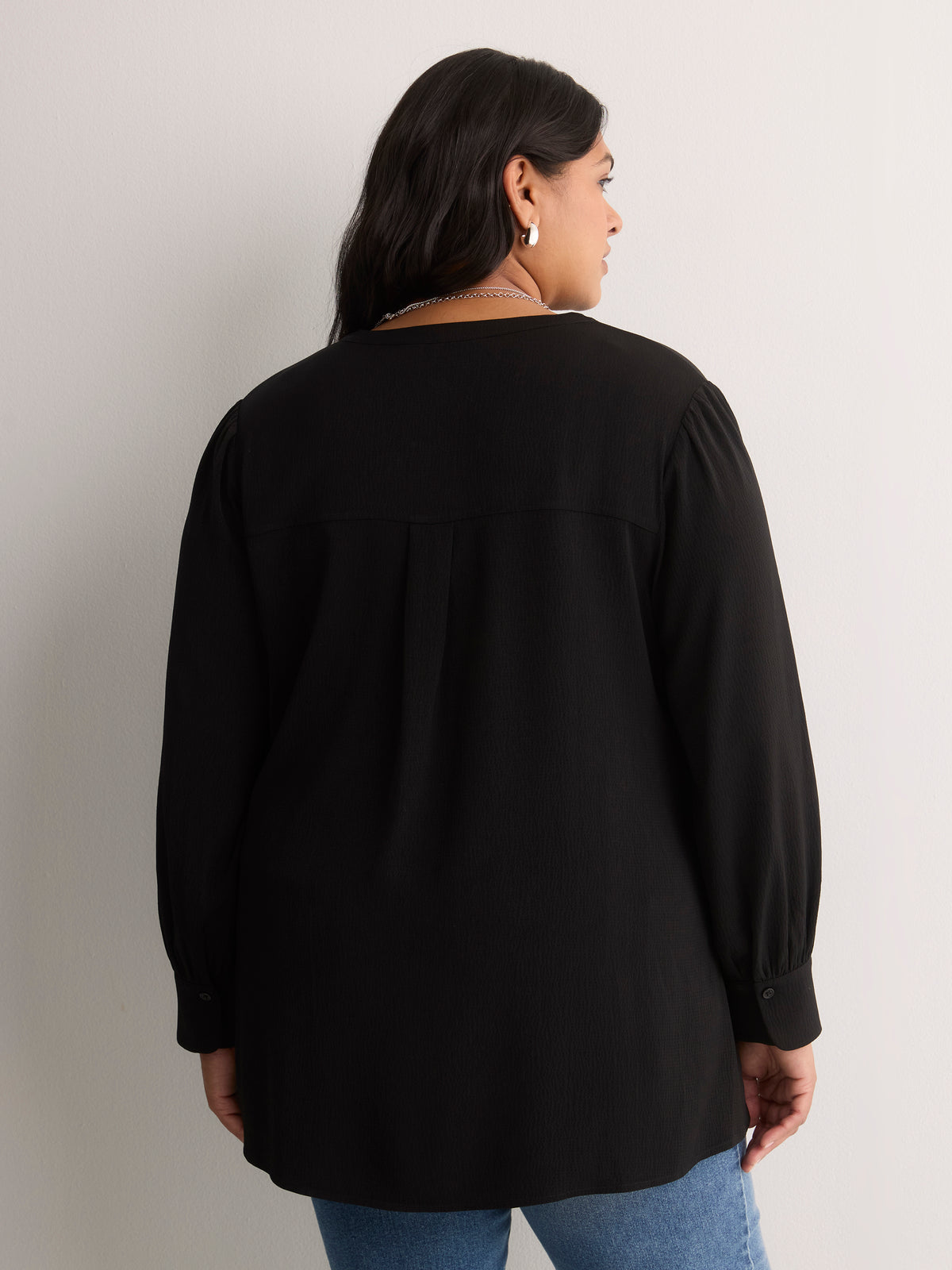 Pleated Buttoned-Down Slight Swing Blouse