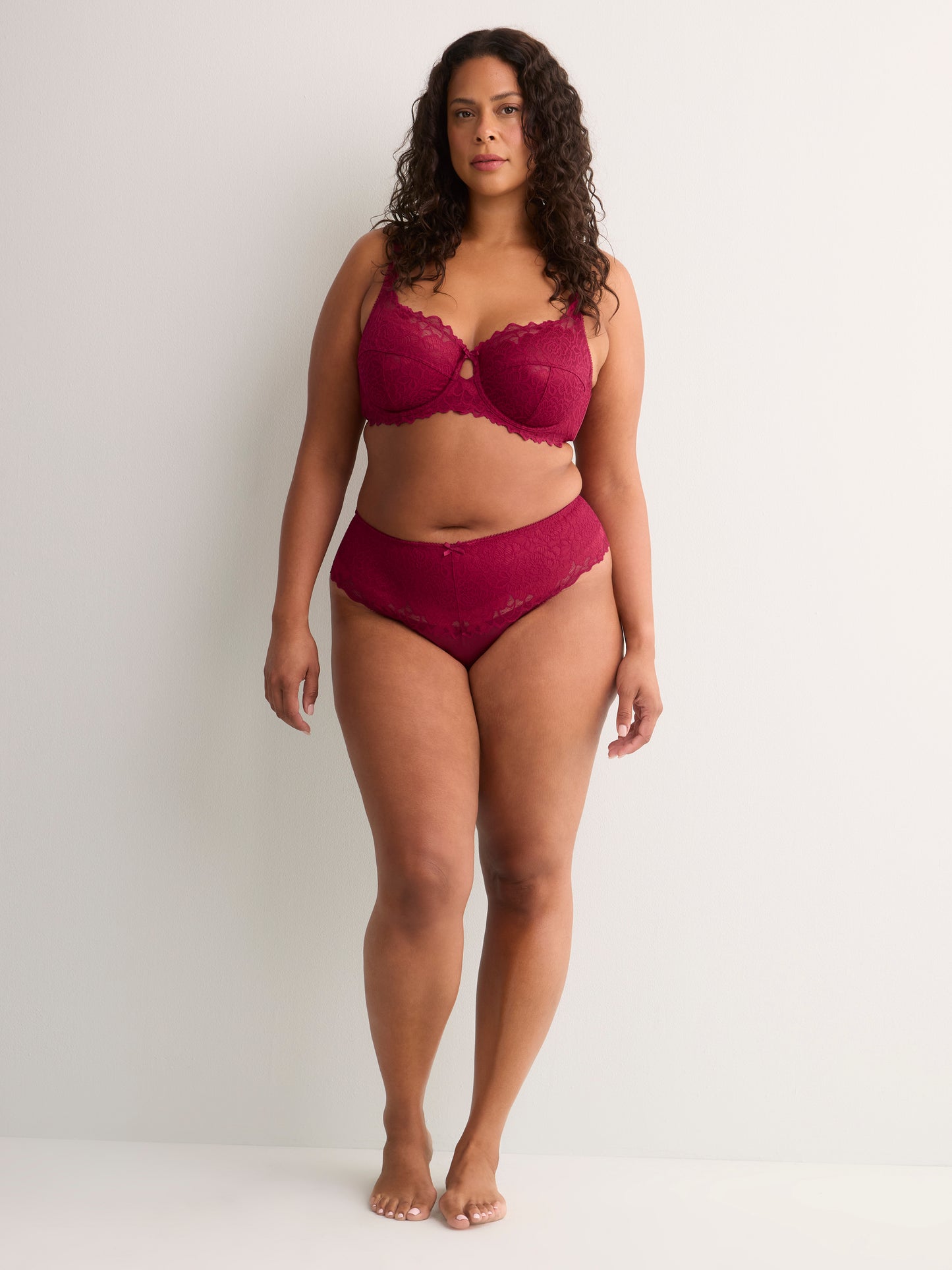 Red Lace Unlined T-Cup Underwire Bra - Déesse