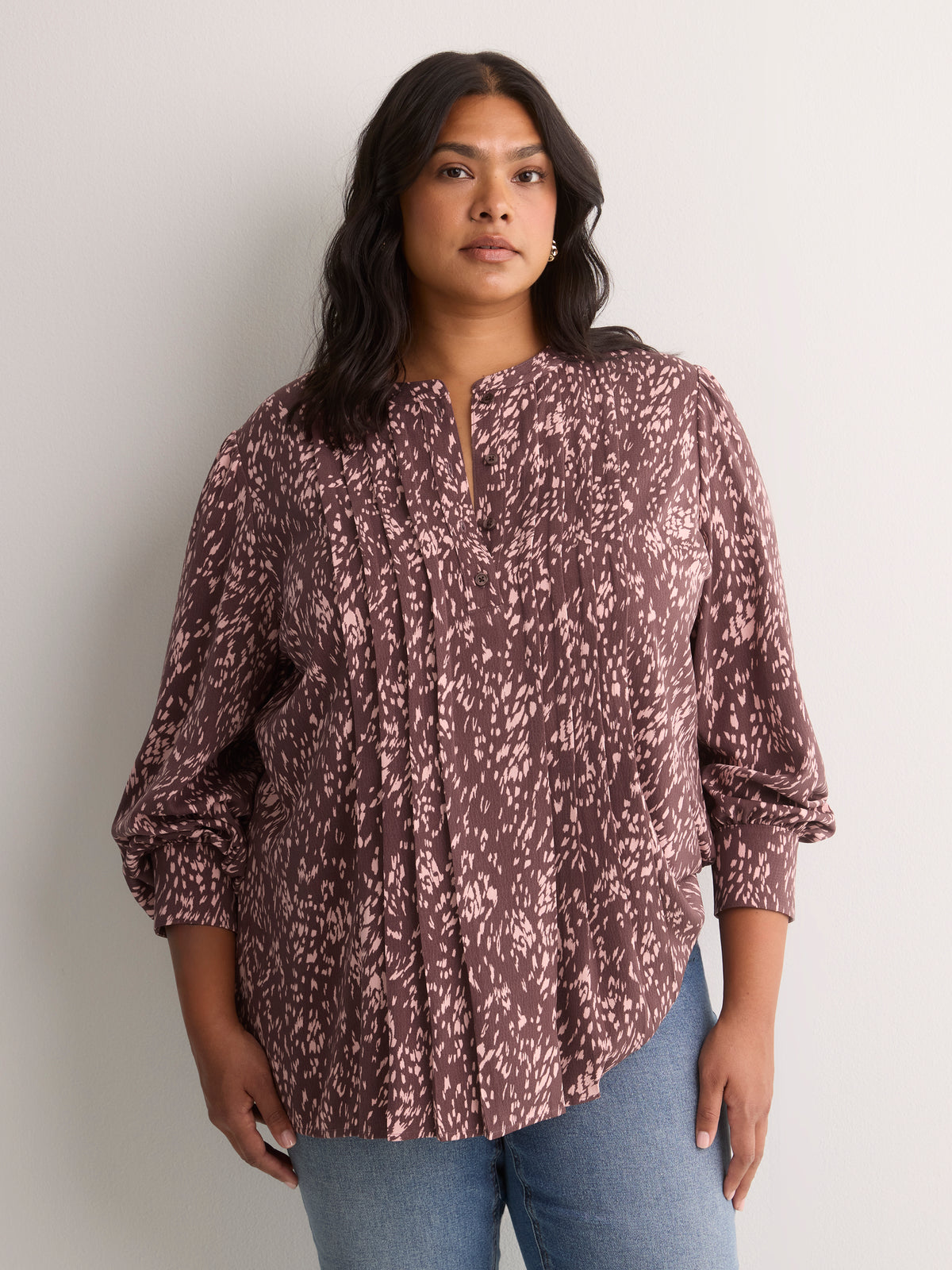 Pleated Buttoned-Down Slight Swing Blouse