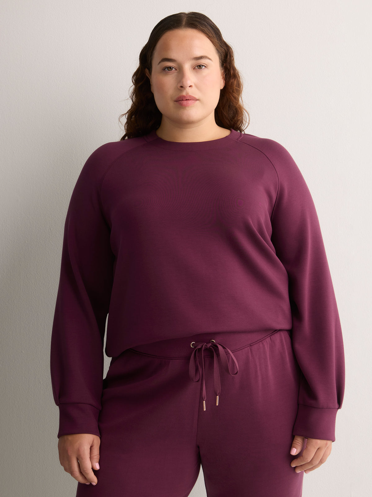 Skechluxe Elevate Crew Neck Sweater - Skechers