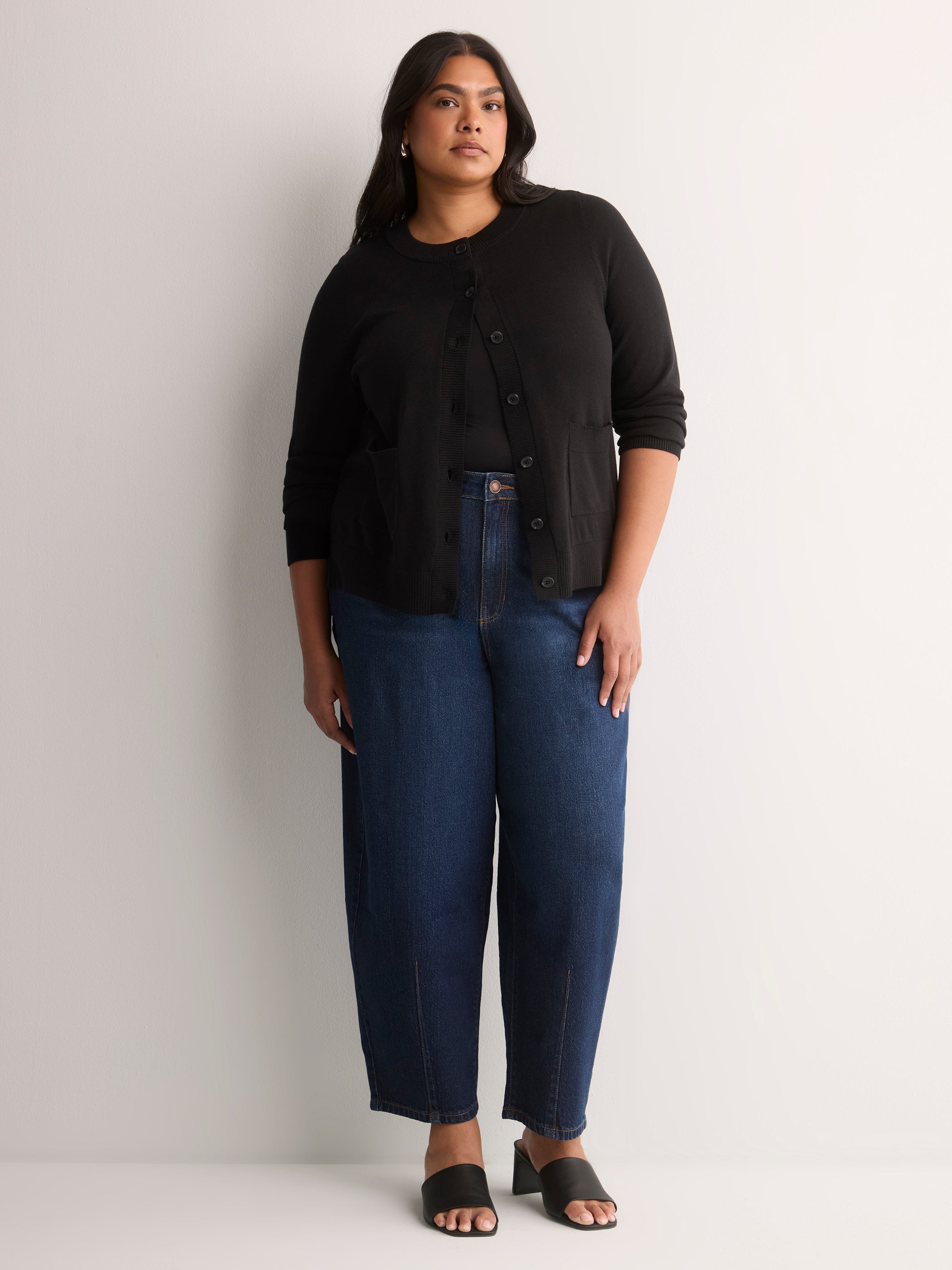 Responsible, Buttoned-Down Cotton Blend Crewneck Cardigan