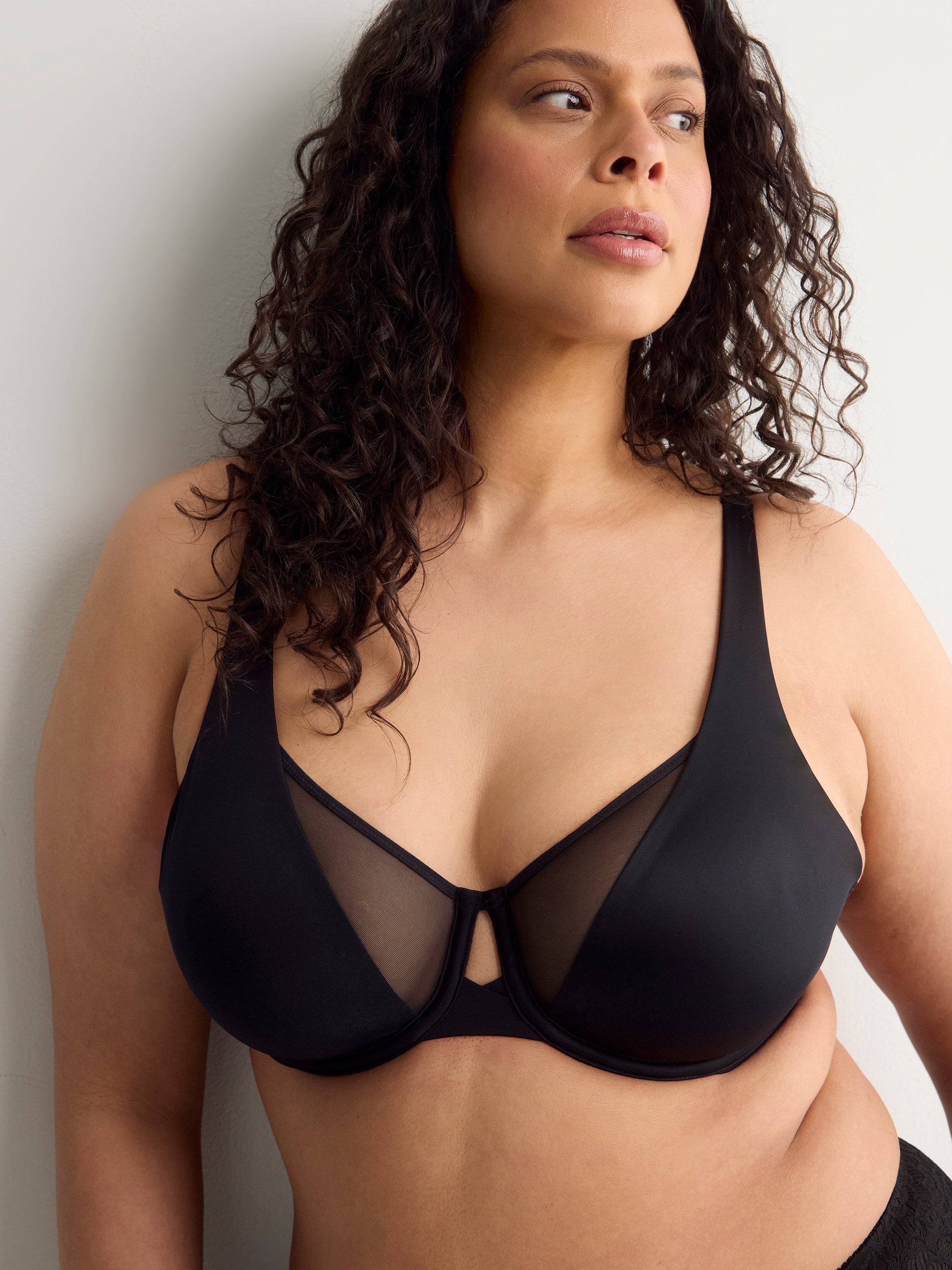 Unlined Underwire Bra with Mesh, G-H Cups - Déesse Collection