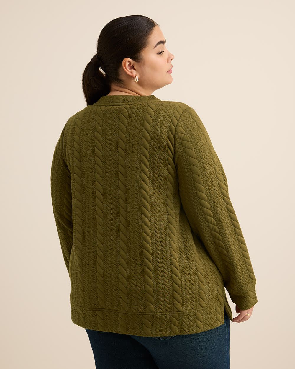 Long-Sleeve Cable Knit Buttoned Crewneck Top