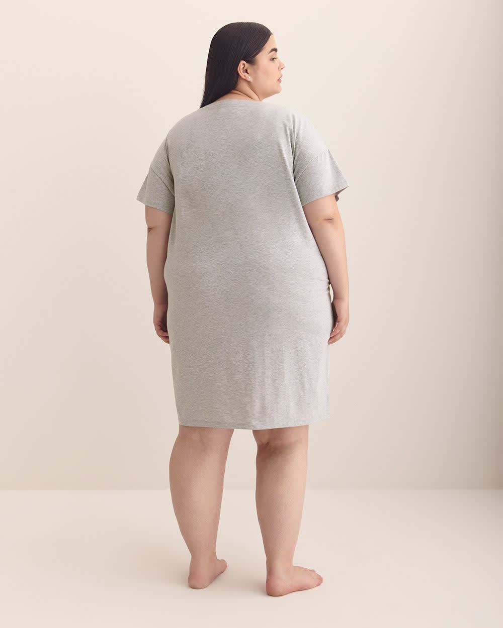 Chemise de nuit à  manches courtes avec imprimé de Schtroumpfs - ti Voglio