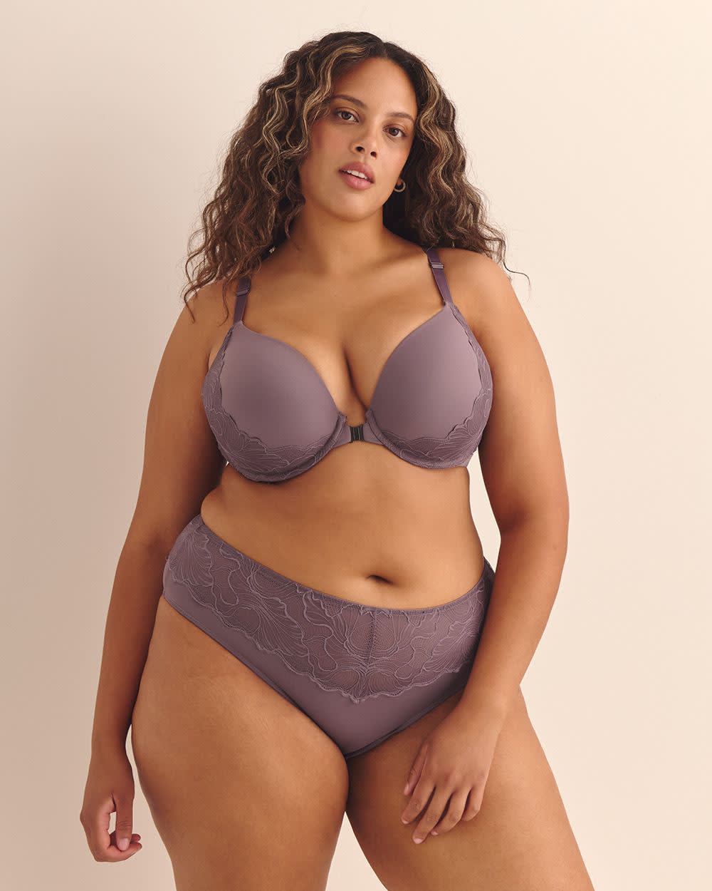 Soutien-gorge pigeonnant à  fermoir avant aimanté - Déesse Collection