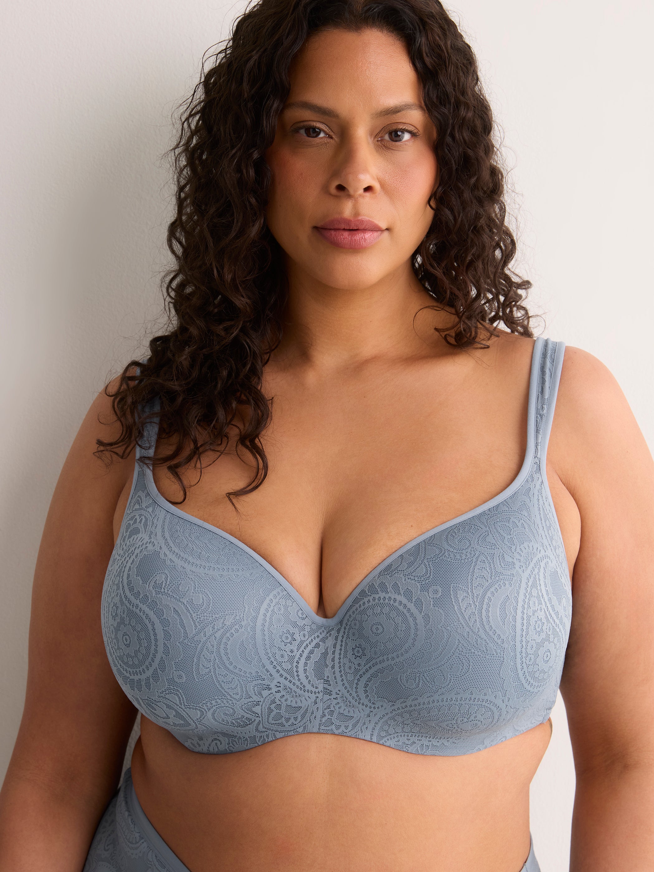 Blue Lace Underwire Padded T-Shirt Bra - tiVOGLIO