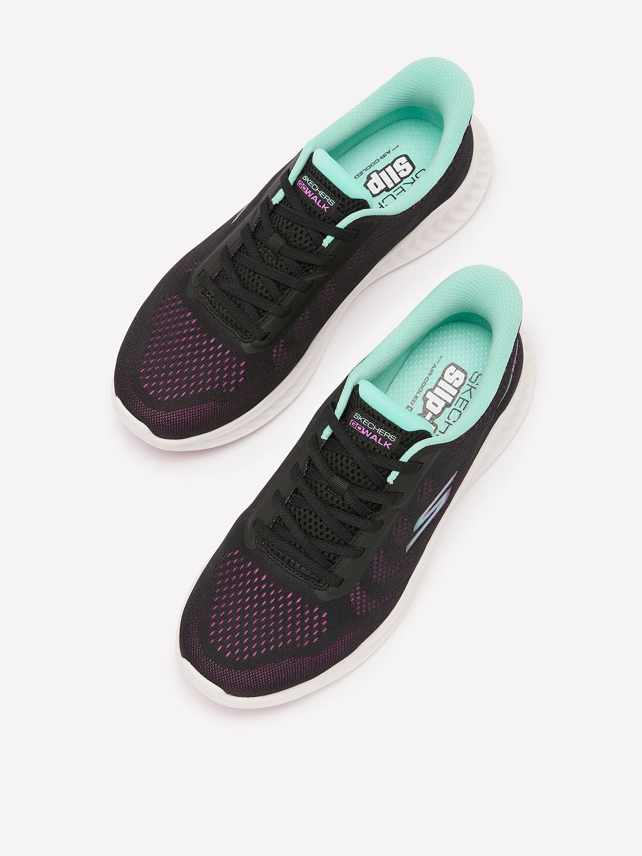 Wide width, Go Walk Slip-On Mesh Shoe - Skechers