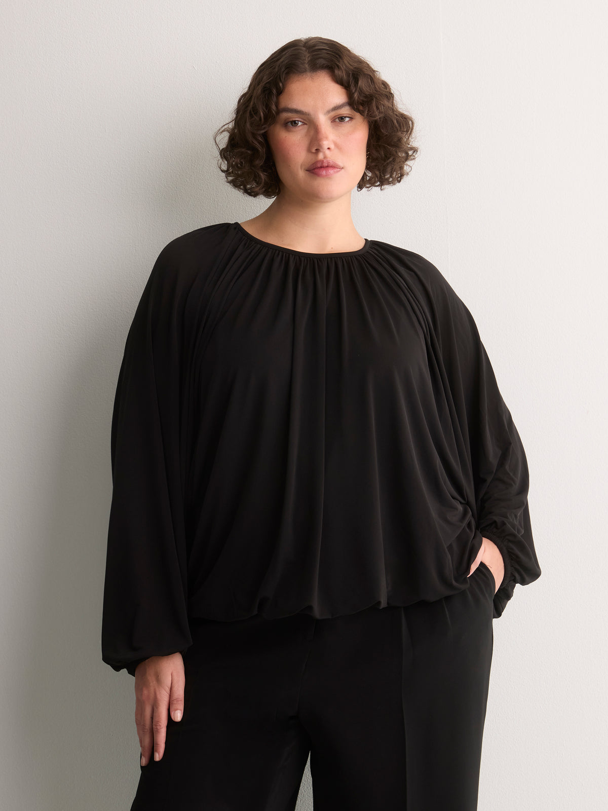 Short Loose-Fit Bubble-Hem Knit Top