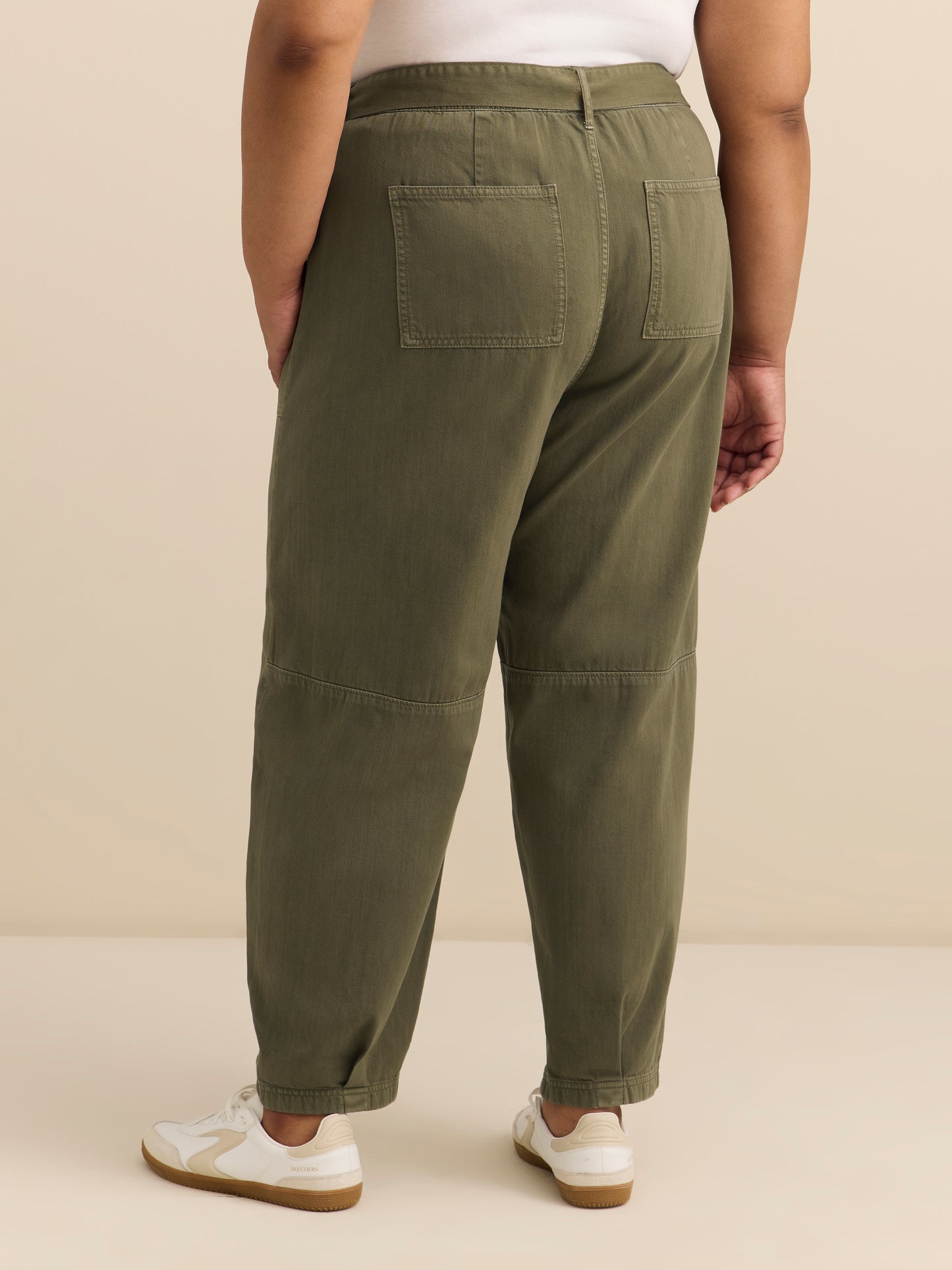 Tencel Blend Slight Barrel-Leg Pant
