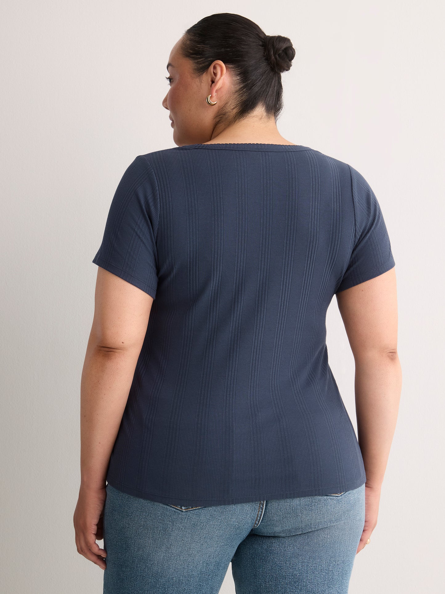 Ribbed Knit Fitted Short-Sleeve T-Shirt