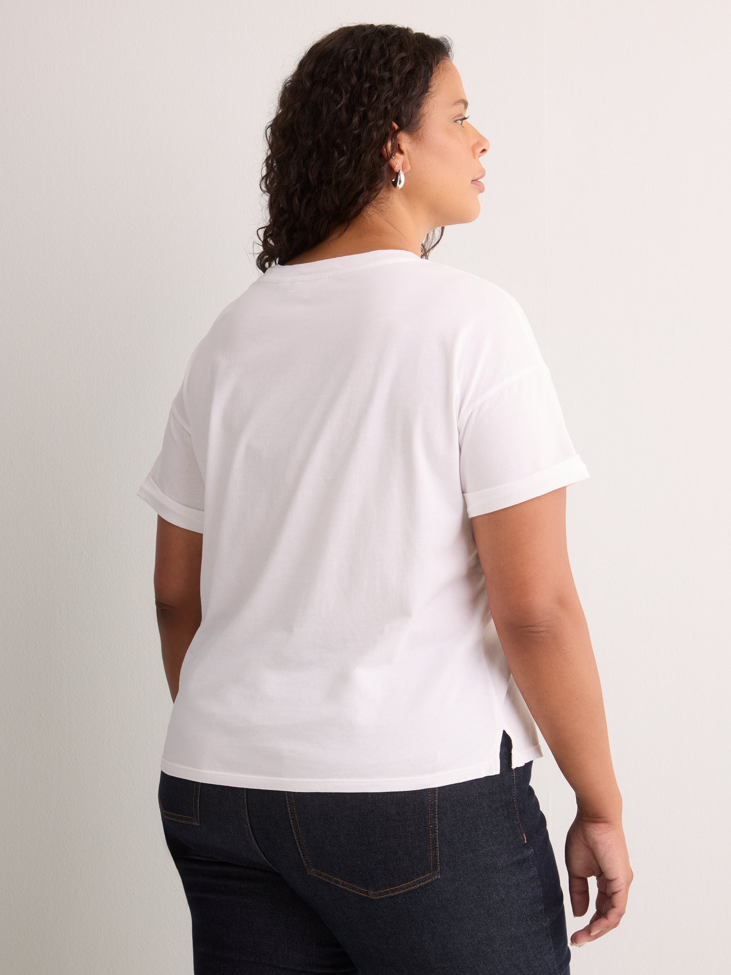 Boxy Short-Sleeve Cotton T-Shirt - PENN. Essentials