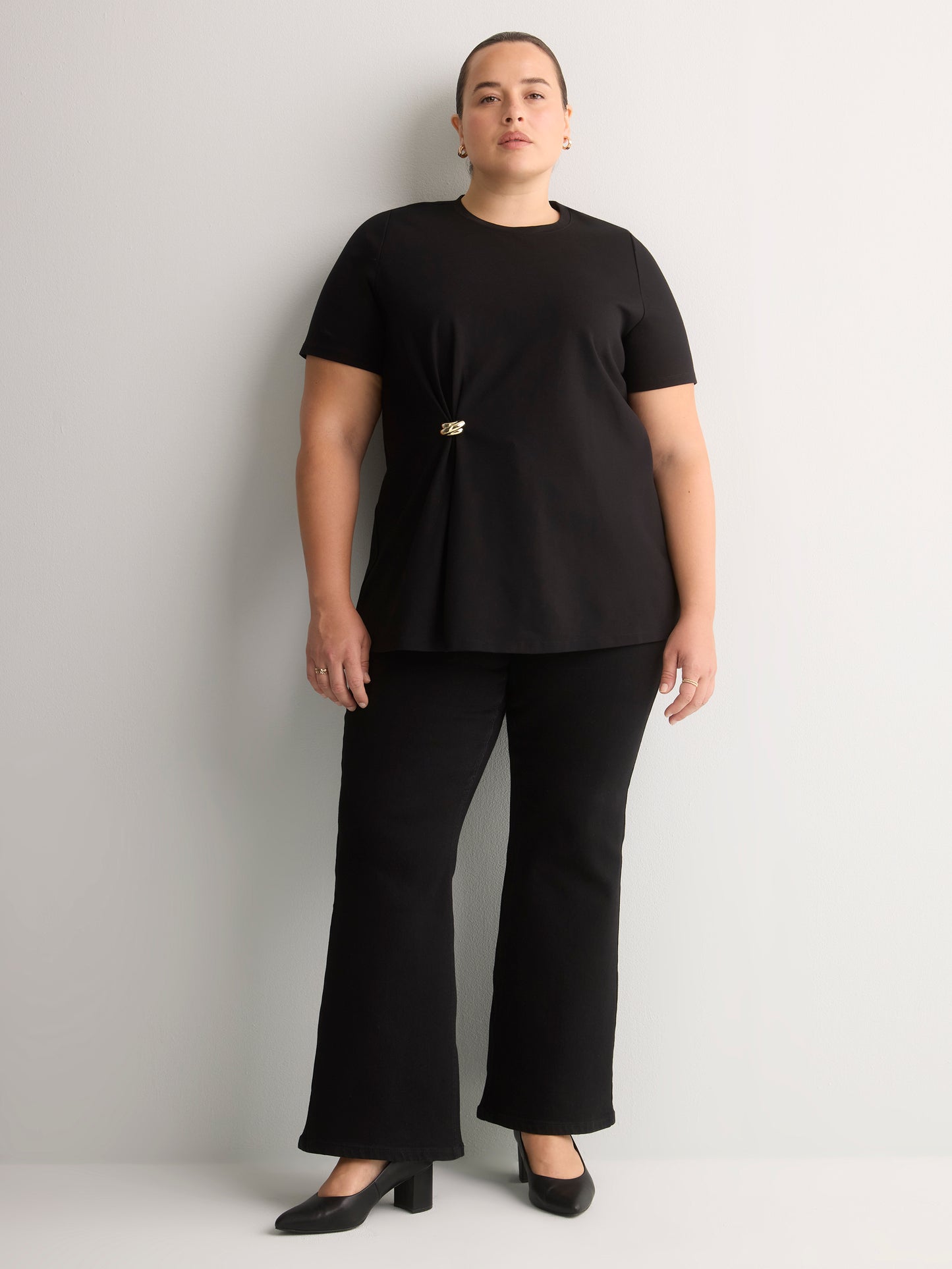 Fit and Flare Short-Sleeve Crew Neck Top with Jewel at Waist