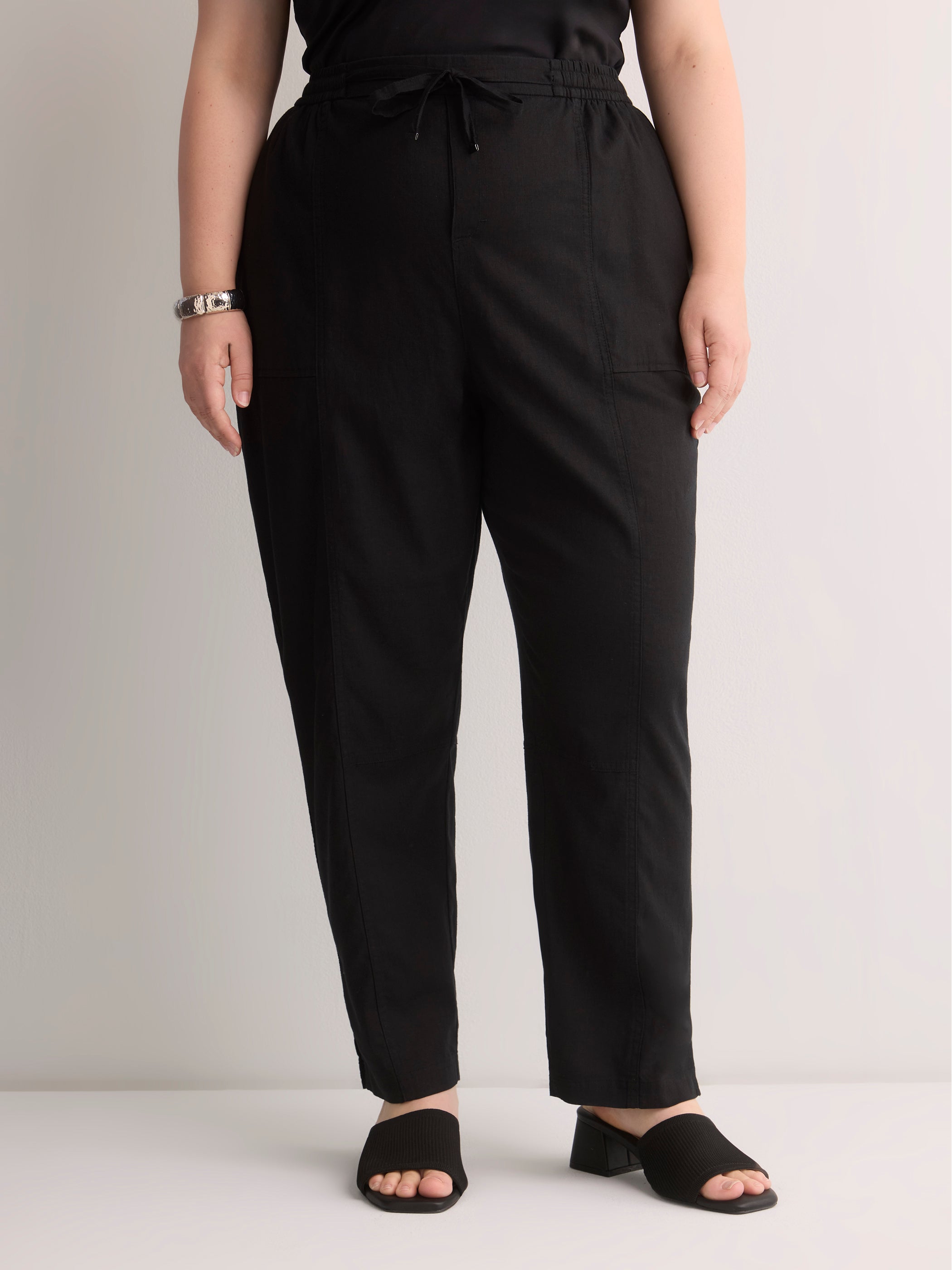 Linen Blend Tapered-Leg Pant