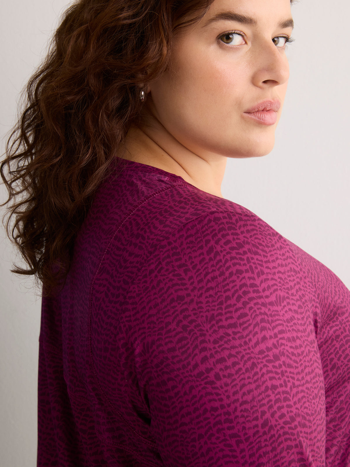 Responsible, Croco-Print Long-Sleeve T-Shirt with Back Insert - Active Zone