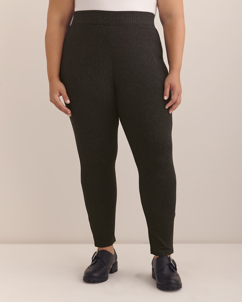 Legging gris rayé avec panneau amincissant