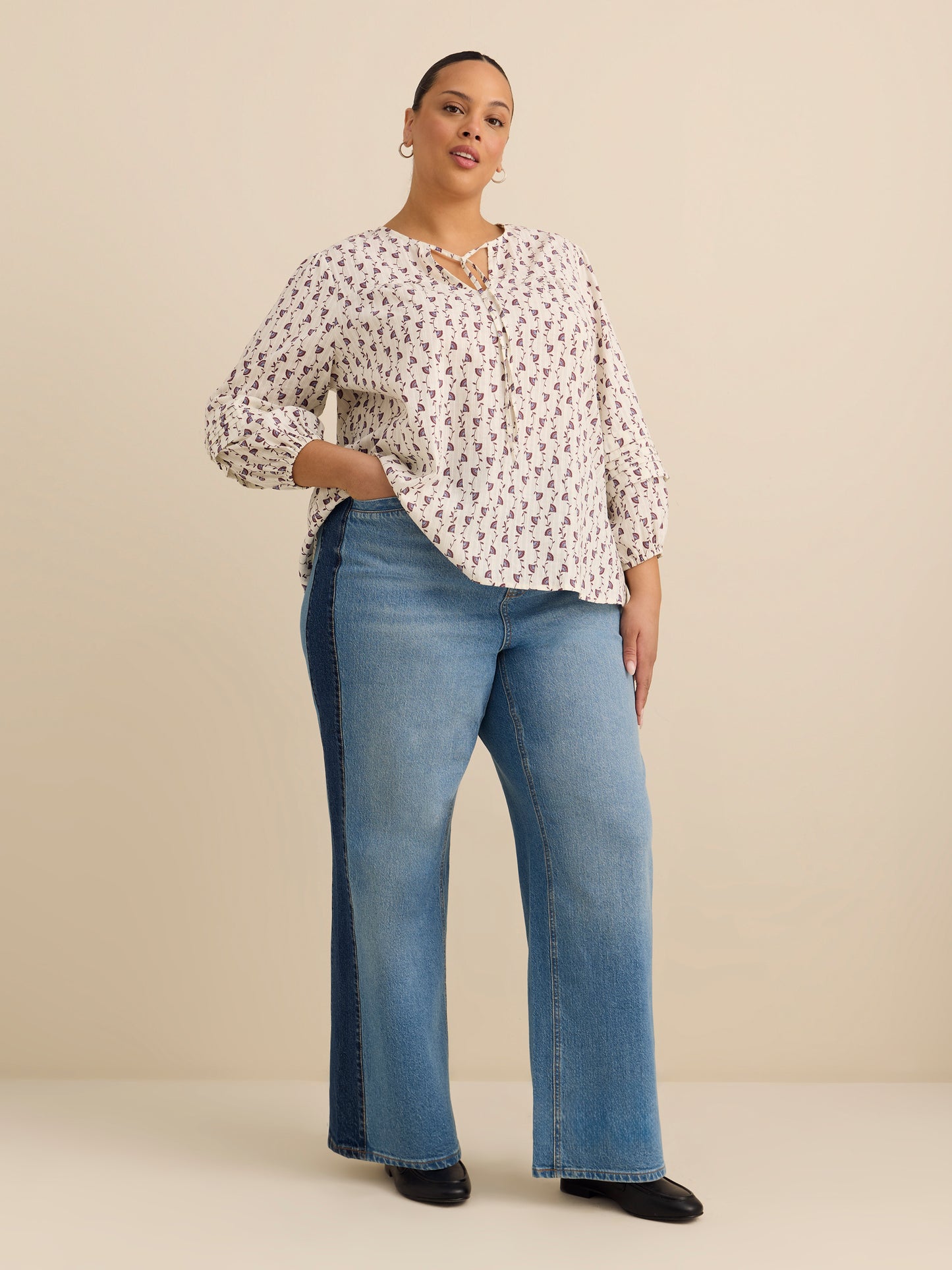 Jeans taille haute avec jambe ample et panneau latéral- d/C Jeans