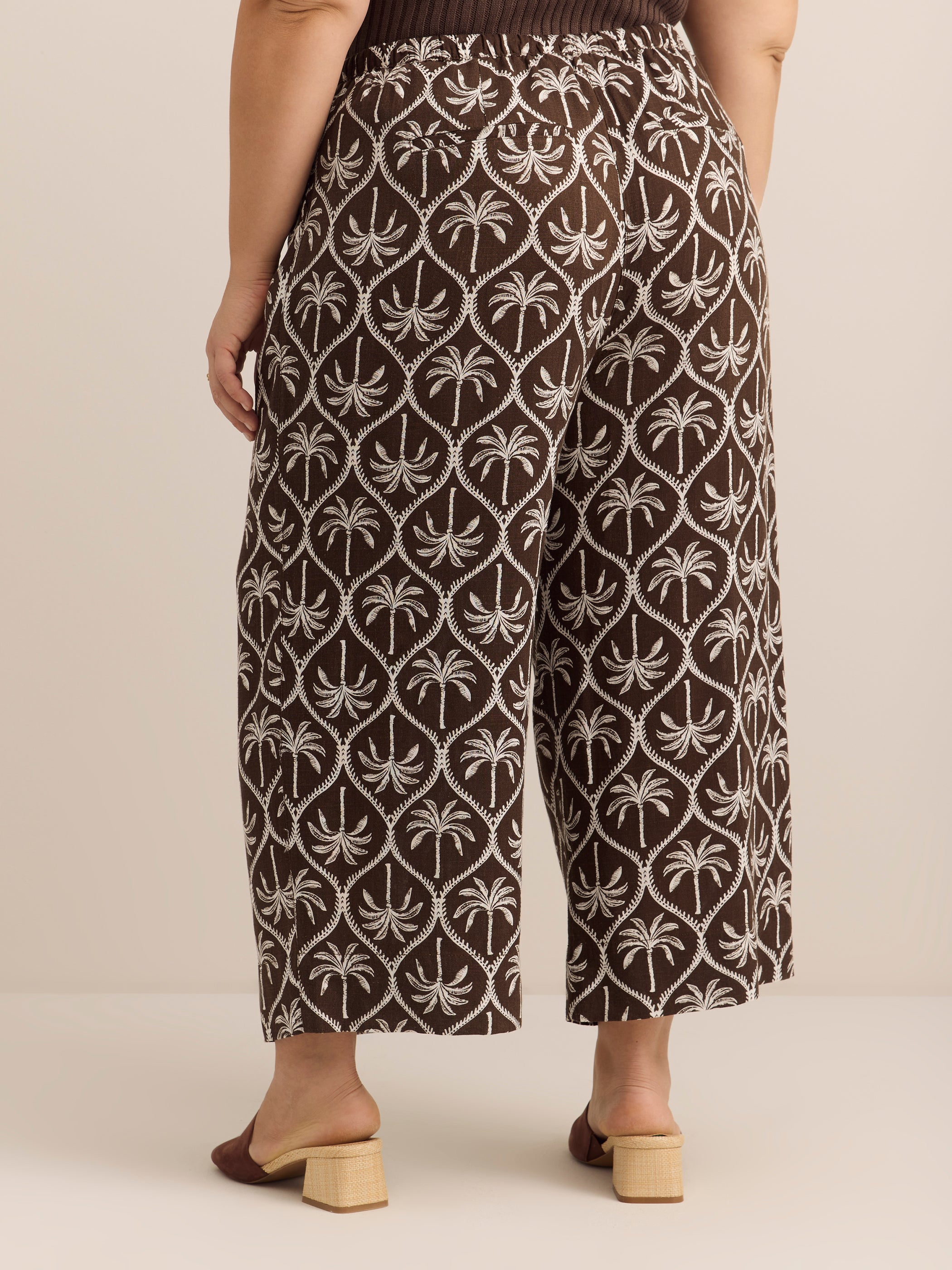 Linen-Blend Wide-Leg Crop Pant with Drawstring at Waistband