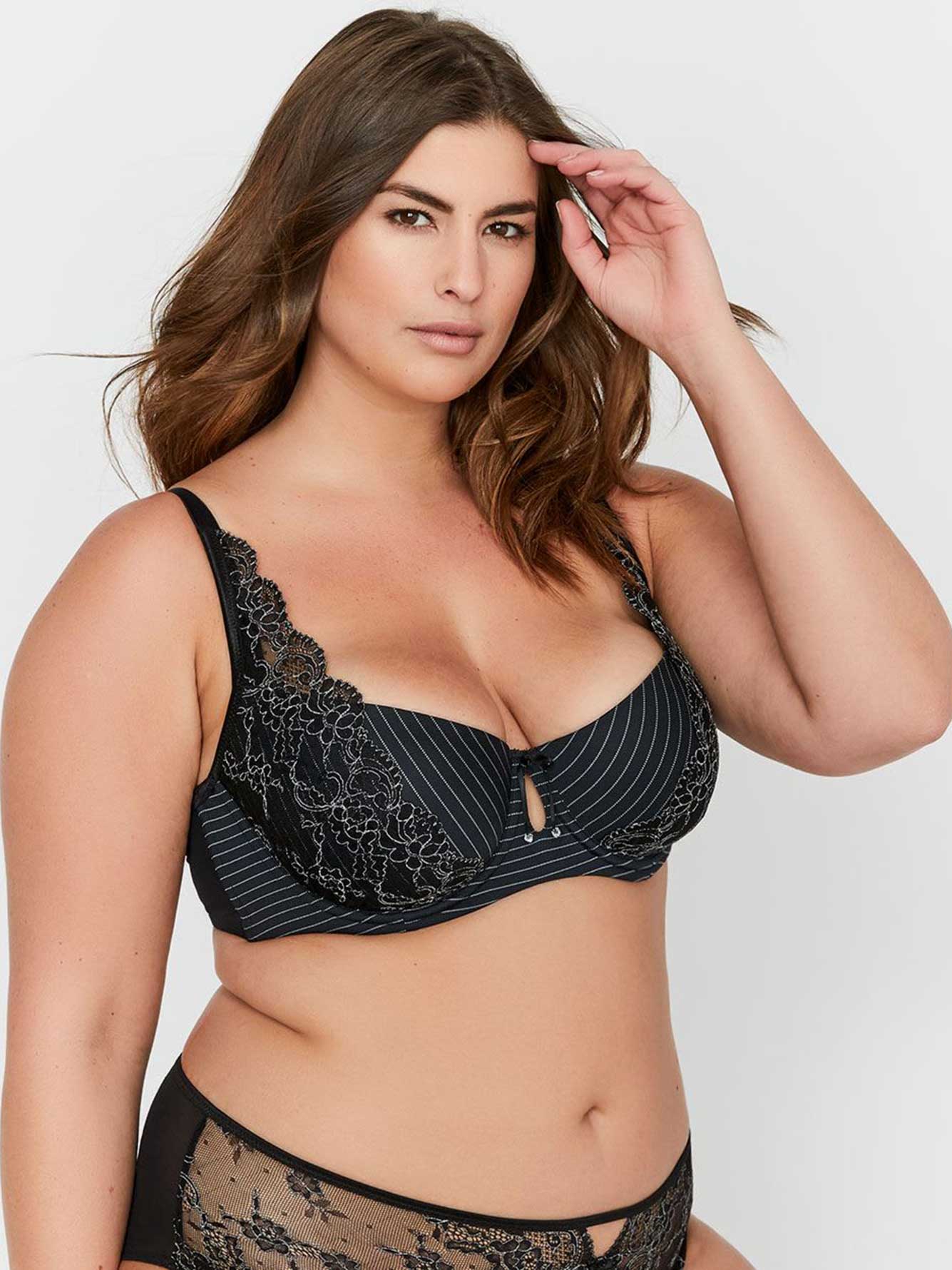 Ashley Graham Lace and Stripe Diva Demi Cup Bra Choose Size /& Color New