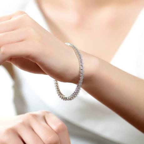Genevive Sterling Silver with white gold Plated Clear Cubic Zirconia Tennis Bracelet