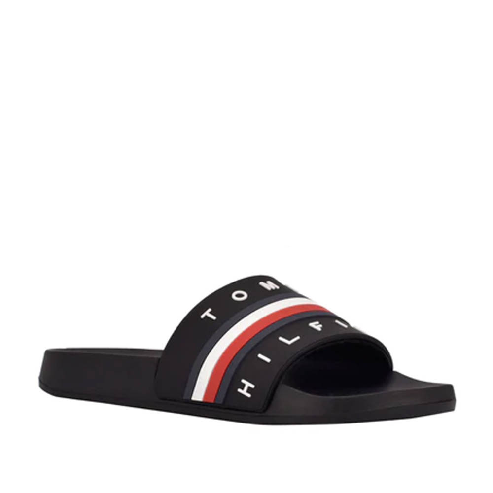 Tommy Dorset in Flats Penningtons