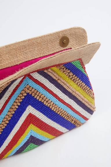 ETHNiQUE - Vee Handmade Beaded Clutch Bag