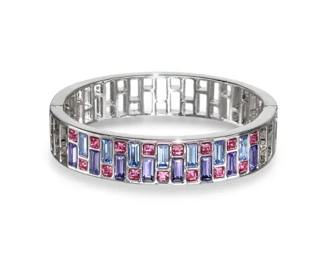Superbe bracelet manchette en cristal autrichien de qualité baguette émeraude