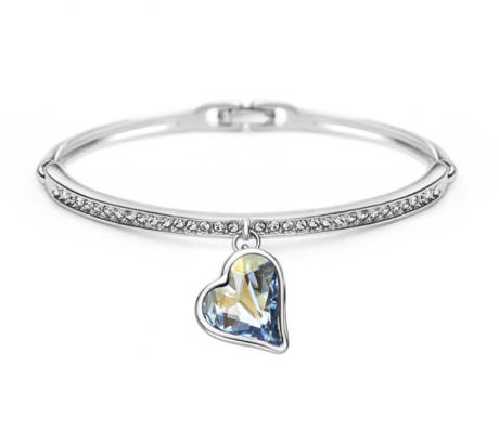 Bracelet en forme de cœur aux nuances bleues fabriqué avec des cristaux autrichiens de qualité