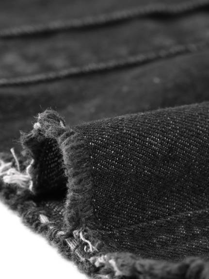 Agnes Orinda - Veste longue en jean à ourlet brut