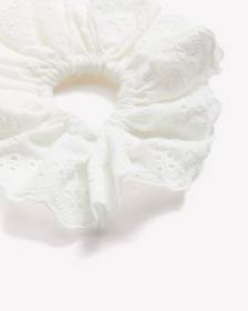 Chouchou avec broderie anglaise