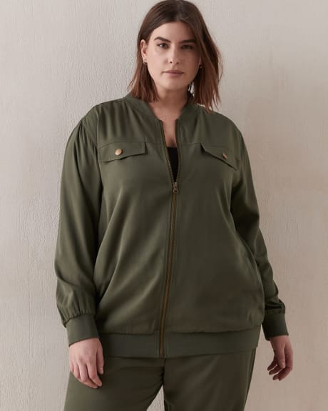 Solid Bomber Jacket With Pockets - In Every Story