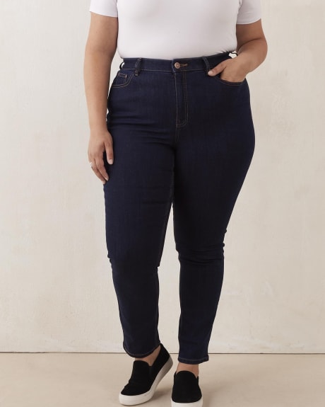 Women's Plus Size Casual High Rise Skinny Denim Jeans Curvy Fit Jeans  Leggings Feet Long Denim Pants (Color : Black, Size : 6XL(40)) : :  Clothing, Shoes & Accessories