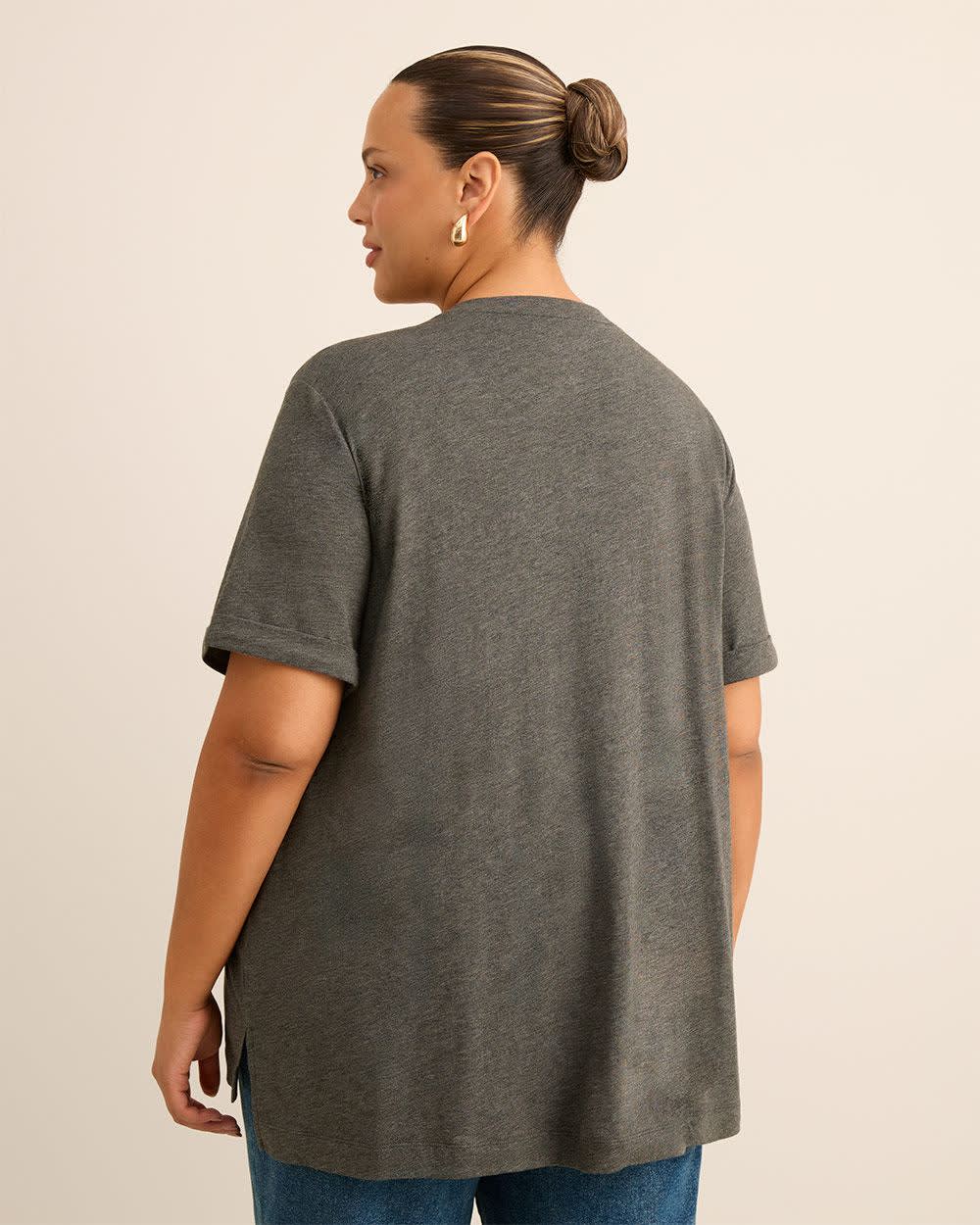 T-shirt coupe boyfriend, tissu responsable - Essentiels PENN. T-shirt coupe boyfriend, tissu responsable - Essentiels PENN.