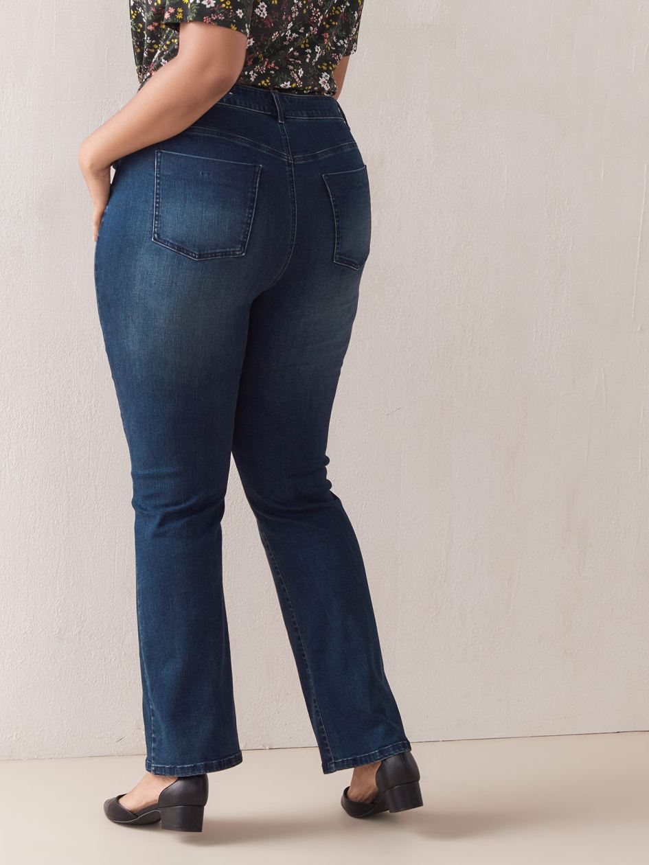 Universal Fit, Tall, Bootcut Jean - d/C JEANS