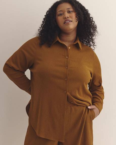 Buttoned-Down Long Sleeve Knit Shirt
