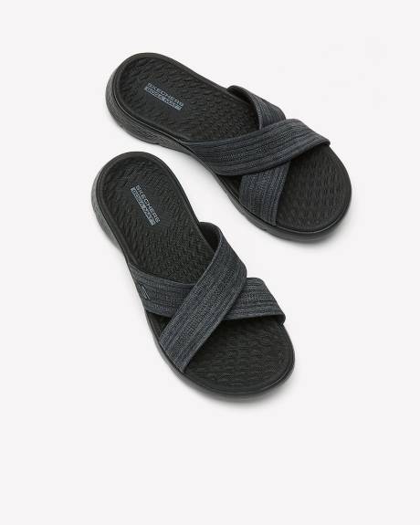 Sandale à sangles croisées Go Flex, pied large - Skechers