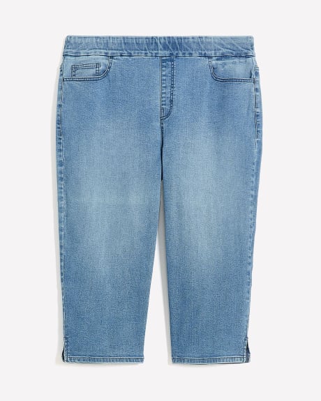 Responsible, Savvy-Fit Denim Capri - d/C Jeans - PENN. Essentials