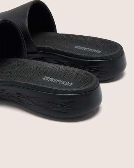 Wide Width, On-The-Go 600 Pursue Slide Sandal - Skechers