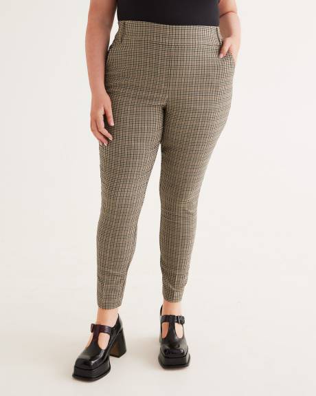 Plaid Skinny-Leg Savvy Pant - PENN. Essentials