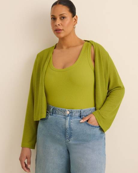 Camisole c&ocirc;tel&eacute;e &agrave; encolure d&eacute;gag&eacute;e