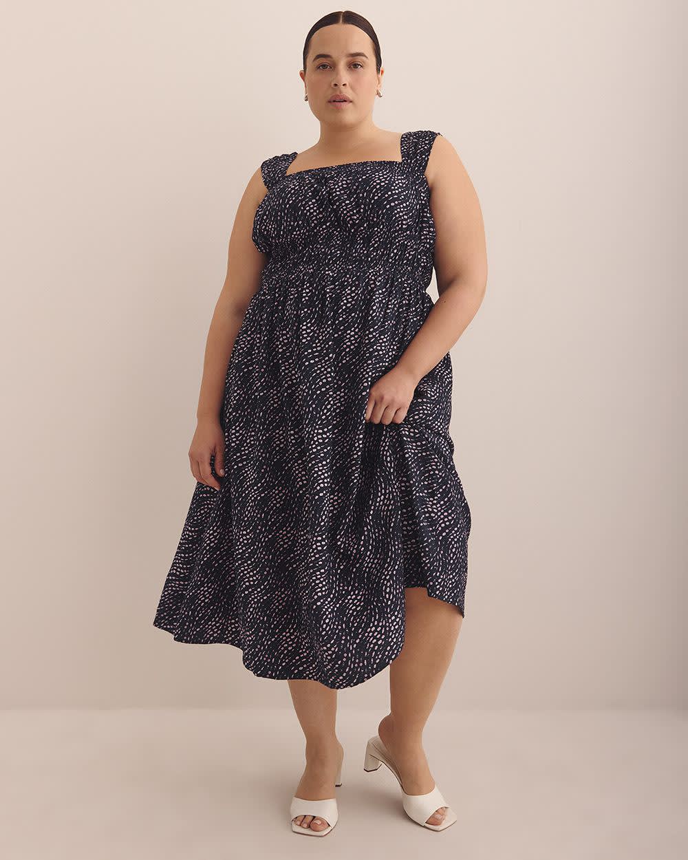 Sleeveless Wavy Dotted Smocked Midi Dress