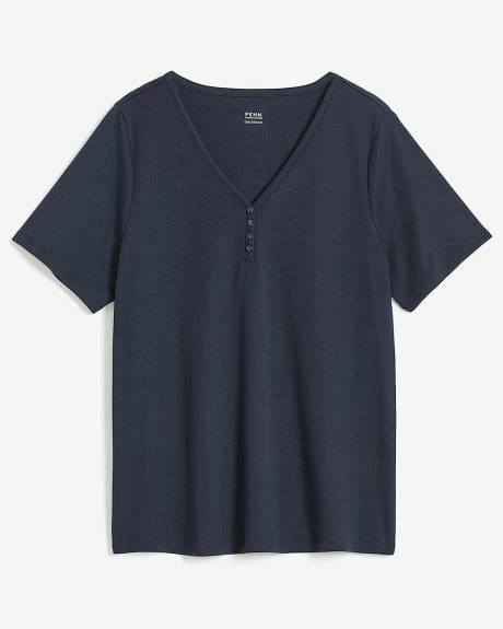 T-shirt avec boutons, coupe girlfriend - Essentiels PENN.