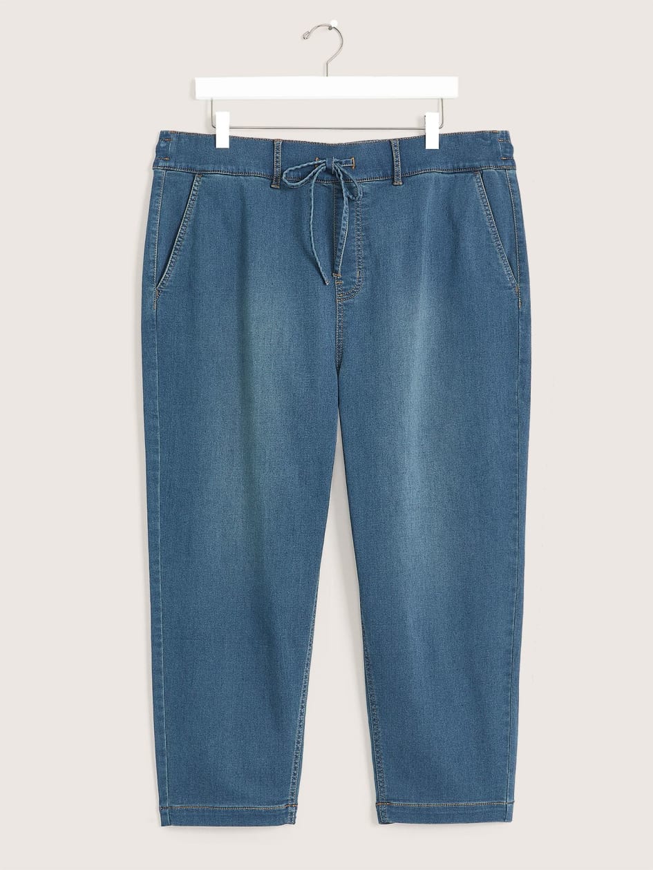 1948 Fit, Sretch Denim Capri, Medium Wash - d/C Jeans
