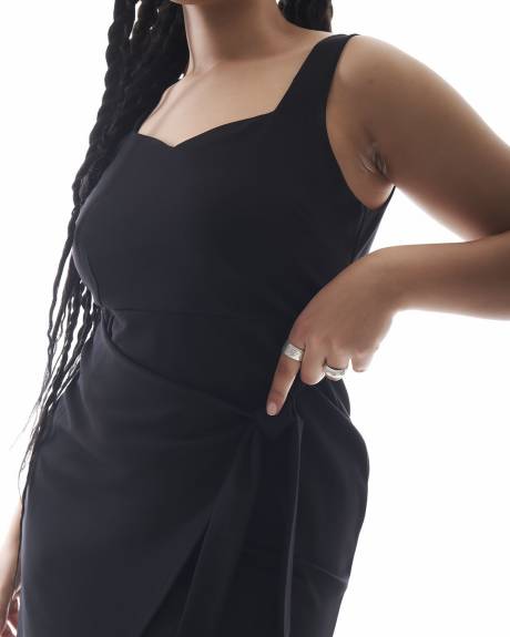Robe midi ajustée sans manches - Addition Elle