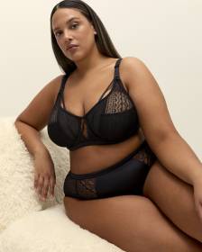 Culotte cheeky en satin noir avec dentelle et maille - Déesse Collection