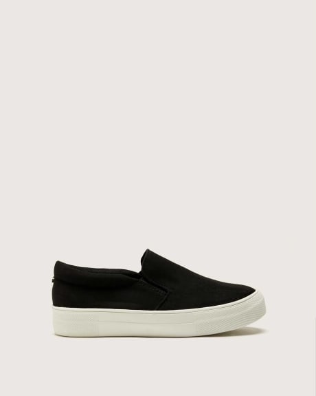 Wide Width, Gills Slip On Sneakers - Steve Madden
