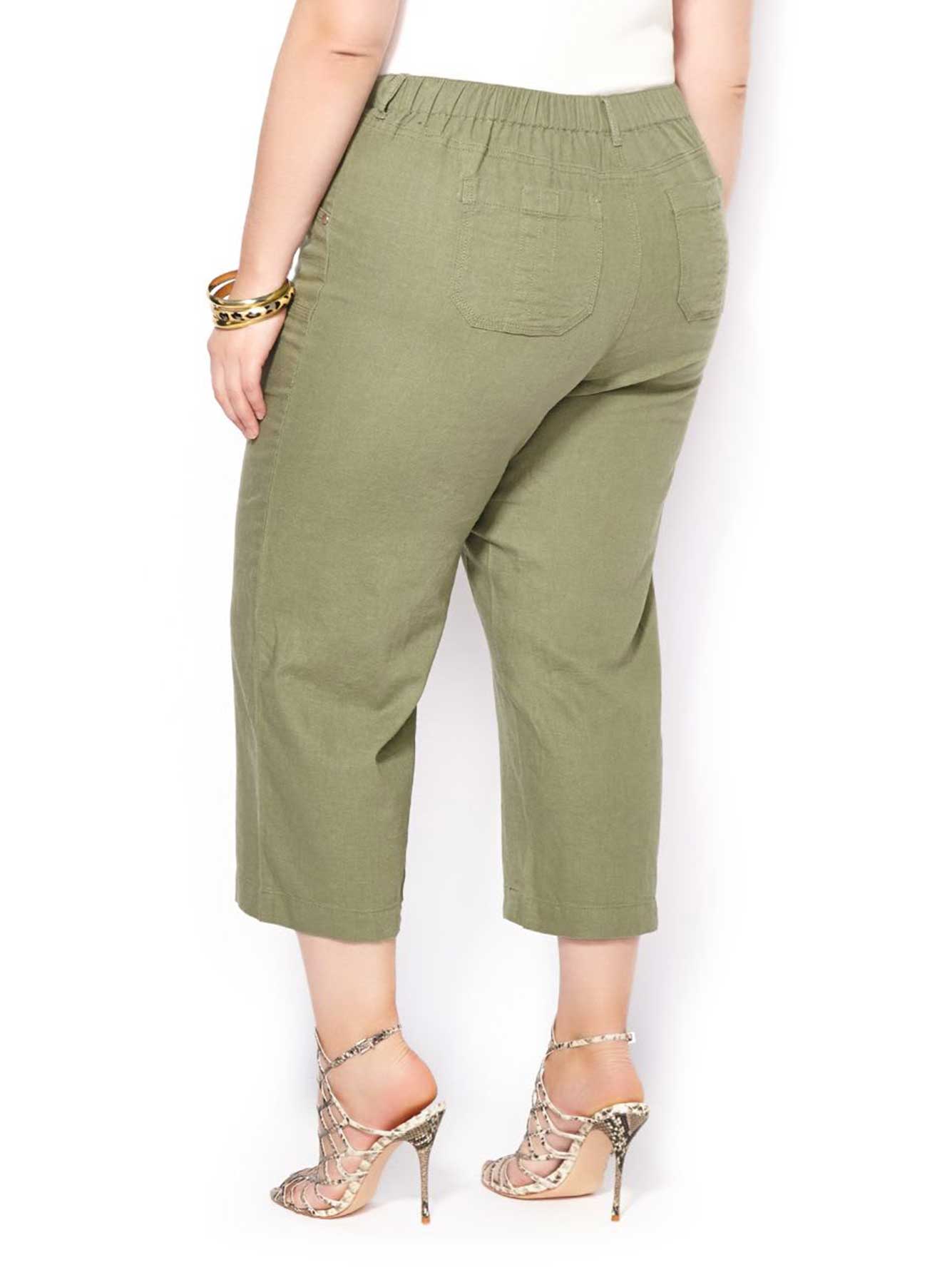 Slightly Curvy Fit Wide Leg Capri Penningtons