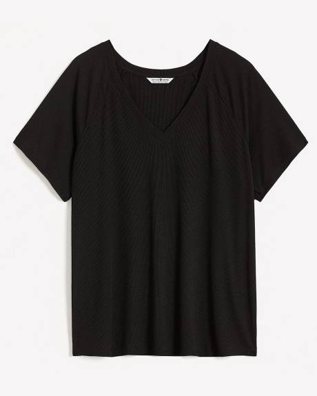 V-Neck Short Sleeve T-Shirt - Active Zone