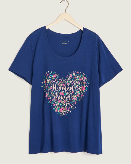 Boyfriend Fit Scoop Neck T-Shirt - In Every Story